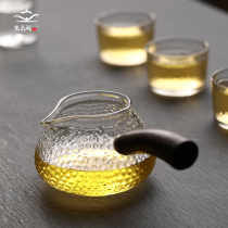 Glass Road Cup with handle wooden handle tea divider with tea leak set creative Japanese side handle hammer pattern Cup