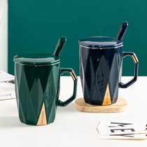 European style small luxury gold gold coffee cup large capacity ceramic cup mug with lid spoon personalized business gift