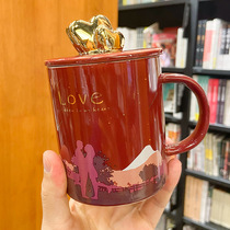 Wedding hand gift love couple water cup with lid with spoon home coffee cup creative personality gift ceramic cup