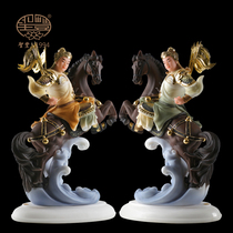 Huang trot newspaper horse statue Hu trot ornaments Huang Tianle horse general Bao Jia statue to horse god