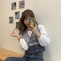 Spring 2021 New retro jacquard design sense small double-breasted V-neck knitted vest women fashion set