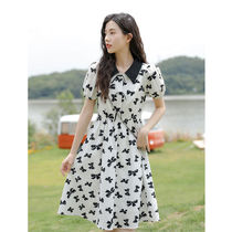 White fairy dress thin section 2021 summer sweet waist French bubble sleeves small floral skirt female summer