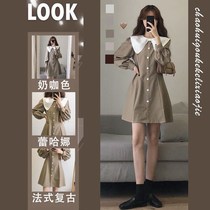 Autumn 2021 New French retro chic Hepburn style design sense temperament waist slim doll collar dress