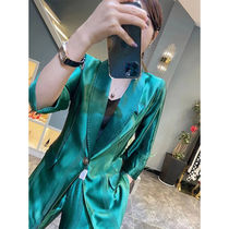 Counter with the same model 2021 Autumn New satin high-end suit goddess straight tube pants professional two-piece set (