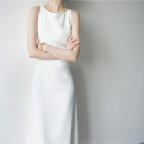 2021 new summer Hepburn style French long dress senior sense cold wind womens white suspender dress