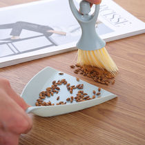 Small broom dustpan set Mini broom desktop cleaning cleaning brush pinch Kei wipe Keyboard gadget Small dust sweep