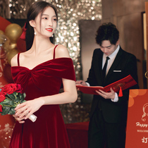 Red toast bride 2021 new female winter winter little man engagement dress wedding dress thin