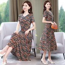 Stretch floral dress womens 2021 summer womens short-sleeved dress slim Korean version of V-neck dress