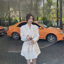 Strap waist 2021 autumn new solid color single-breasted temperament goddess Fan suit casual jacket white suit