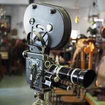 1960 Swiss Antique Bolex H16 Reflex 16mm mm Film Film Camera with Wooden Tripod