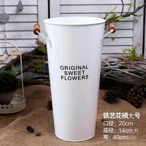 Round special wake-up flower bucket Household large living room decoration iron hug small dry flower iron bucket flower tube
