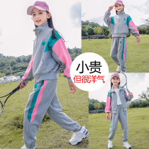 Girl Spring Clothing Suit 2022 New 7 Ocean Gas 8 Nets Red Girl 9 CUHK Children 10 Sport Two sets 12 years old