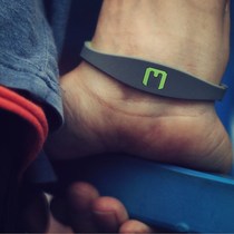 Negative ion energy radiation protection bracelet discoloration measurement ultraviolet girlfriends couple silicone sports bracelet men and women gifts