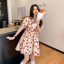 Skirt Women summer 2021 New sweet French floral waist slim V collar sweet spicy wind fried street short sleeve dress