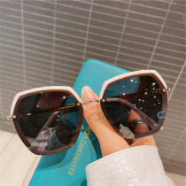 Polarized Sunglasses Woman 2022 New wave Anti-UV Fashion Street clapping large frame Tea color sunscreen High level