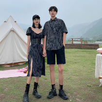 Couple dress summer dress one dress niche design sense Net red short sleeve shirt dark tie-dyed split female dress