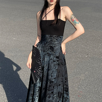 Yun - tao slant of ink ink painted plum plum piece sling skirt retro - dark neo - Chinese asymmetric bound