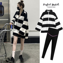 Pregnant womens autumn suit fashion model 2021 New Net Red early autumn large size sweater jacket female spring and autumn