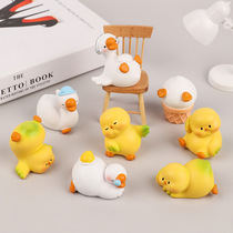 Little dumb goose with little confused cute silly animal resin ornament table decoration creative home ornaments car ornaments