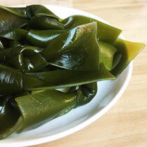 Gluttonous eight open bags of ready-to-eat kelp snacks 680g * 3 bags small packaging spicy Xiapu complex kelp knot not spicy