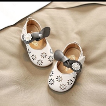 Baby Girl Princess Shoes Little Fragrant Wind Children Learn Walking Shoes Woman Baby Soft Bottom 2022 Spring Autumn Hollowed-out Single Shoe Korean Version Anti Slip