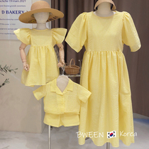 Net red pro dress Sanya South Korea 2022 summer style Ocean Gas Mother Woman Dress Checkered Bubble Sleeveless Dress Baby Suit