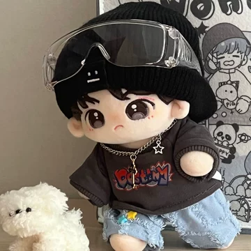 时代少年团 刘耀文 棉花娃娃 时代少年团🔻时代少年团棉花娃娃配置⬇️ - 娃娃*1 - 小卡*1（2款随机1