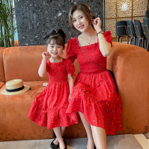 Mother woman dress in summer Lions dress foreign air kiss on red Poldot dress New summer dress girl snow-spinning summer