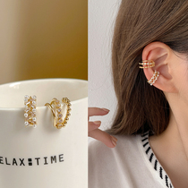 Fashion minimalist Temperament Superior Ear Clip Without Earhole Small Crowddesign Feel Light And Luxurious Ear Clip 2022 New Tide