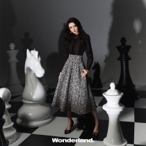 (Shopping mall with) MAXRIENY floral skirt 2021 Winter new vintage jacquard bell skirt foreign atmosphere