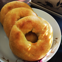 Gangu Li circle circle century old shop traditional pure hand-made nostalgic snacks Gansu Tianshui specialty snacks ghee bun