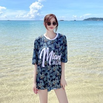 Swimsuit couple models water park clothes suit A pair of small men show thin chest fairy seaside swimsuit female summer