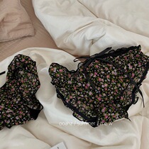 Again sweet and desire  lace butterfly knot small sexy bag hip underpants low waist breathable pure cotton stall No-mark triangular pants