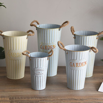 Tin bucket Flower bucket Wake flower bucket florist extra large flower bucket Dry flower vase flower bucket Household flower pot vase wake flower bucket