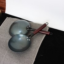 Super mini cute hand beat pure iron pot long handle round bottom non-coated oil splashed oil torched oil pot egg dumpling pot