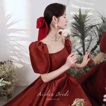 Hot bar with the same section toast dress bride 2021 new wedding red engagement dress back door temperament cover arm