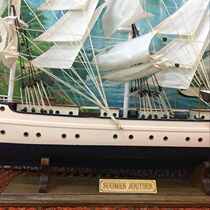 Wooden sailboat model simulation craft ship mold pendulum solid wood creative home store decorations Finland Swan number