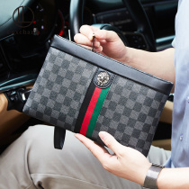Hong Kong IT2021 Mens Handheld Leather Mens Bag Light Extravagant Handbag male clip Handbag Letter Enveloping Hands to Bag Men