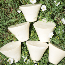 Xinjiang natural Kuqa wash face goat milk handmade soap bath cold soap Xinjiang shipping distant home with the same model