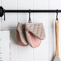 Morden Housewife Burn-Proof Gloves Silicone Kitchen Heat Insulation Oven Microwave Oven Casserole Hot Hand Clip Baking Home Clip