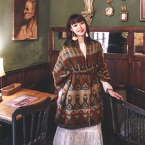 Autumn and winter retro literary and artistic forest shawl shawl shawl Tibet travel wear dual-purpose national wind warm thick scarf