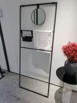 Nordic simple floor-to-wall towel rack exhibition hall bath towel storage with mirror combination decorative frame