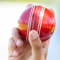 Domestic Cricket wooden ball imported material Cricket ball Red pure leather wooden core waterproof training game ball