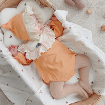  Spring and Autumn clothes Newborn baby princess Haiyi Early autumn female baby bag fart clothes pure cotton full moon feast clothes 100 days suit