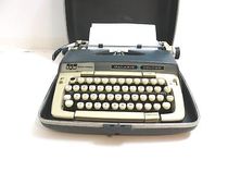 Vintage 19 1950s Smith Corona to Galactica luxury and box work n11 typewriter