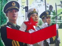 New 65-style three-point red adhesive framed red collar stamp and red five stars