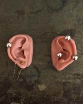 20ss Alan Ball ear clip AC earless personalized earrings European and American ear clip men and women ins Super fire ear ornaments