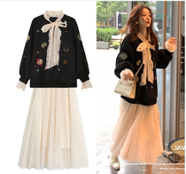2021 new maternity autumn suit fashion top net red maternity dress large size fairy summer sweater