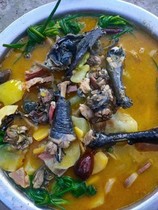 Yunnan Lincang specialty snacks gourmet farmhouse making Wuliangshan Ham papaya chicken convenient fast food cooked chicken