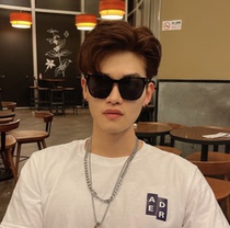 Square Super A Mens Polarized Sunglasses Flat One Sunglasses Big Face Thin Cool Tide Street Shooting Driving Glasses Women